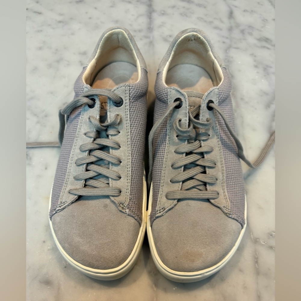 Birkenstock Women’s Bend Low suade sneakers Lt grey. Worn twice excellent Sz 39